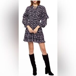 Stellah Floral dress size large NWT READY FOR  FALL DRESS